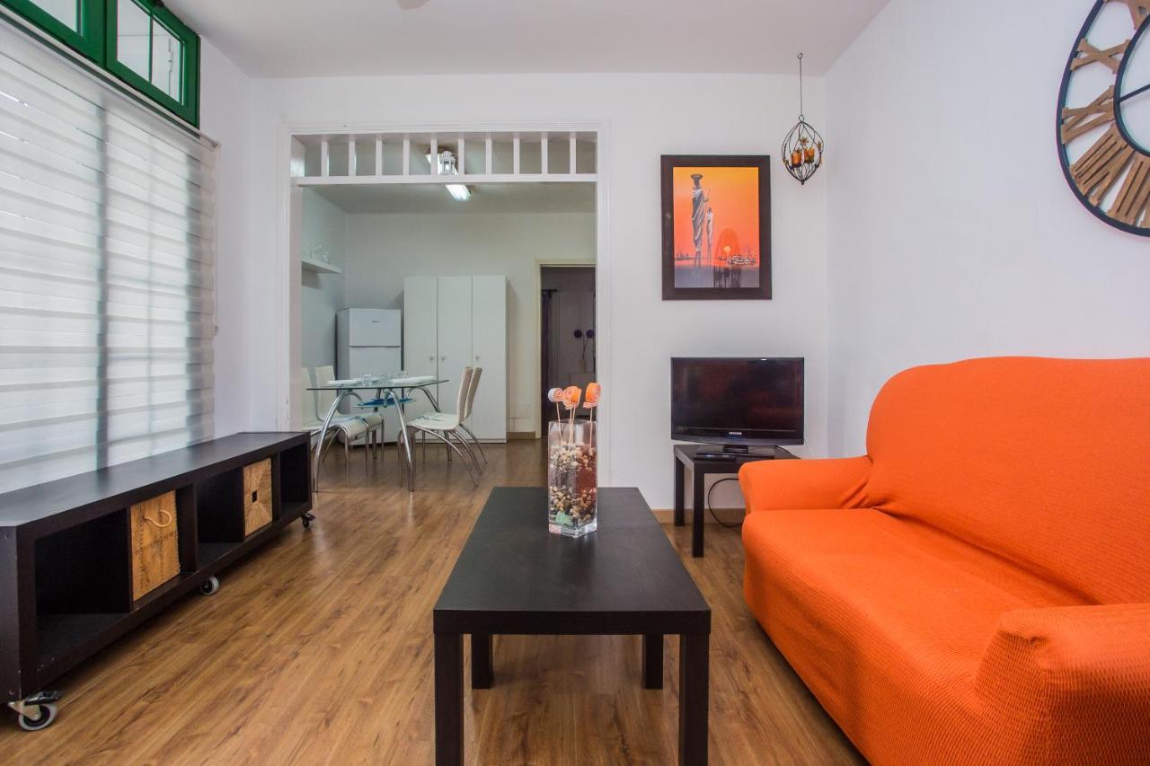 Apartamentos Haria En Puerto Del Carmen Tías Esterno foto